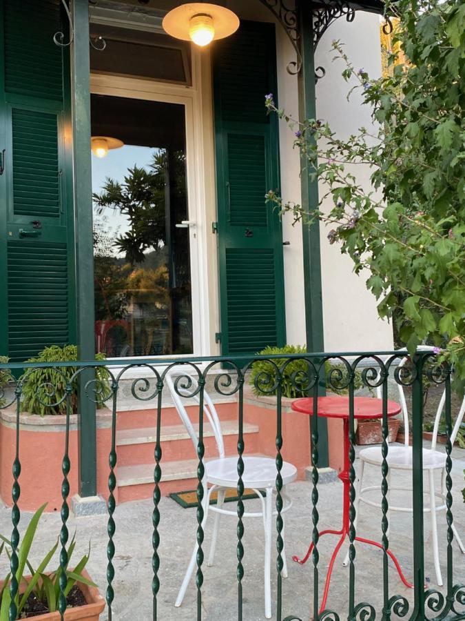 “Da Gio” In Un Antico Borgo Di Genova Génova Exterior foto